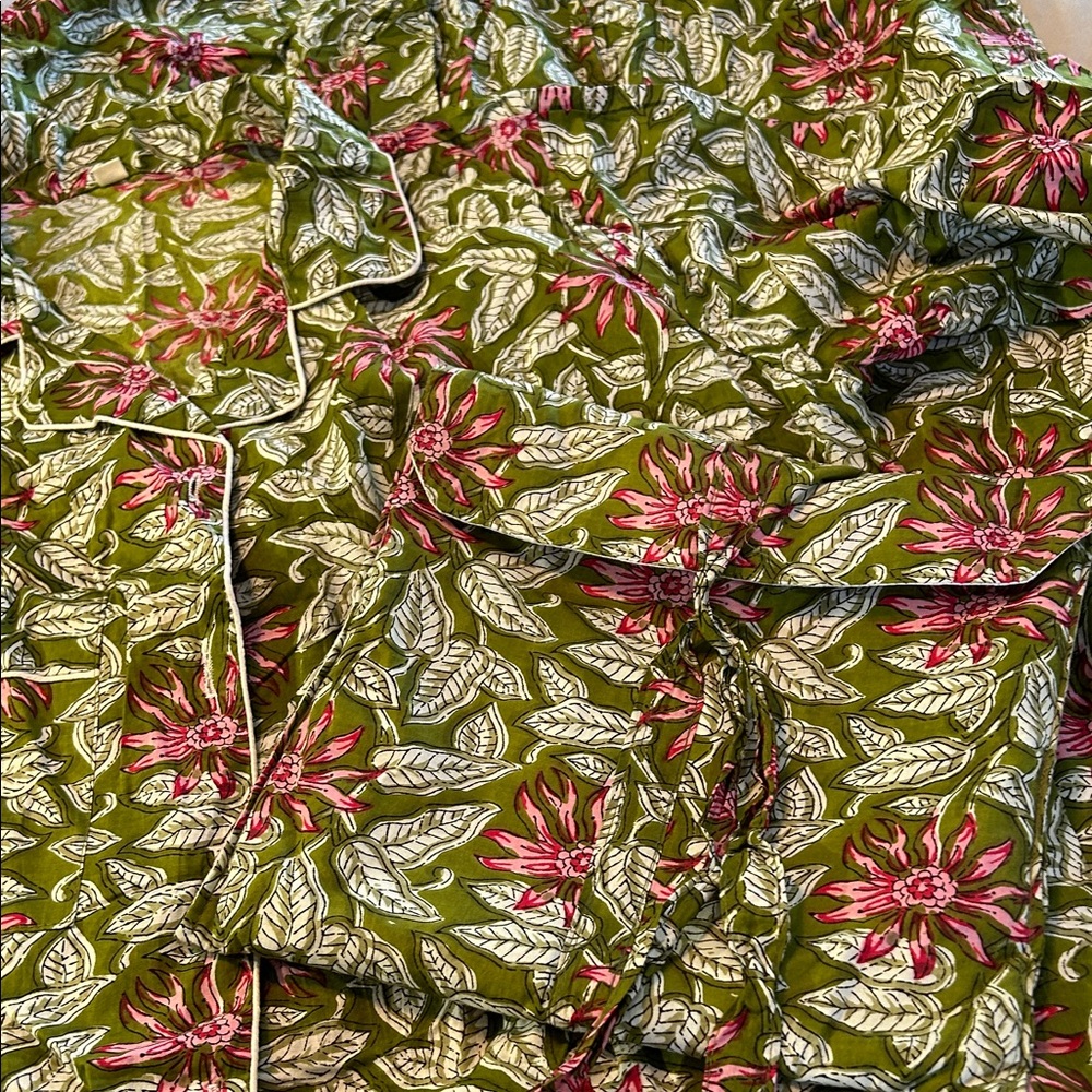 Floral Green Muslin Cotton Pajama Set NEW - Picture 3 of 3